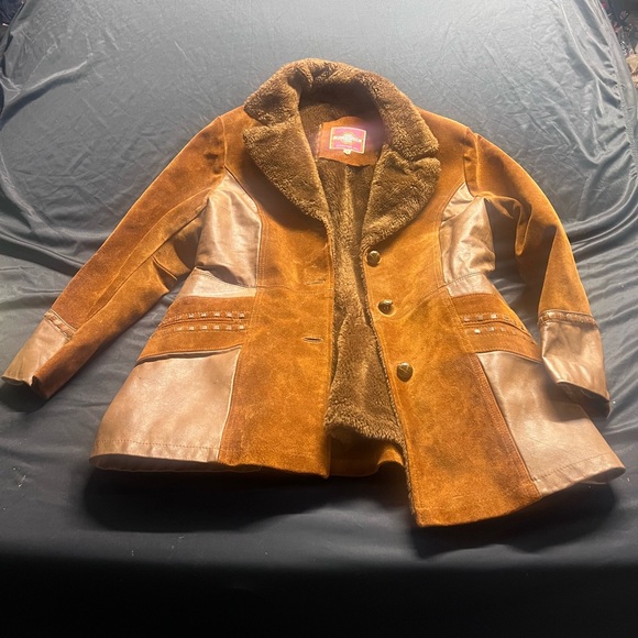 ms. pioneer Jackets & Blazers - Ms. PIONEER Rust Brown Suede & Leather Trim Shearling Jacket